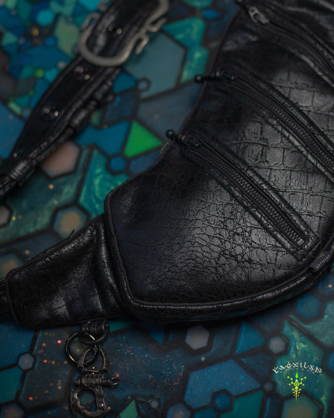Botta Bag Mini / Fake Leather Hook Buckle - BLAK CROCODILE